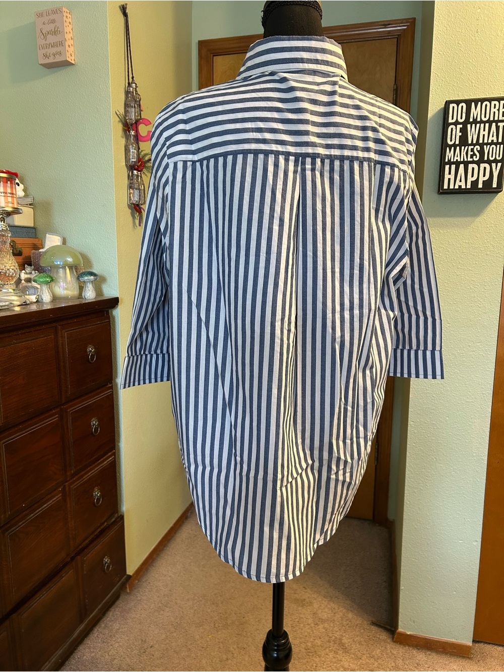 Blair blue and white striped 3/4 sleeve button down cotton blend top size L - Picture 3 of 9
